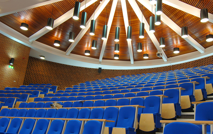 A lecture theatre in campus building Chichester 1 at the ɫ